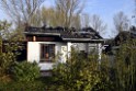 Feuer 1 brannten 3 Lauben Koeln Fuehlingen Kriegerhofstr P055